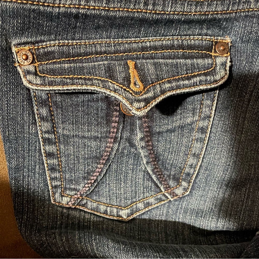 Delia’s “Reese” Jeans - Picture 5 of 5